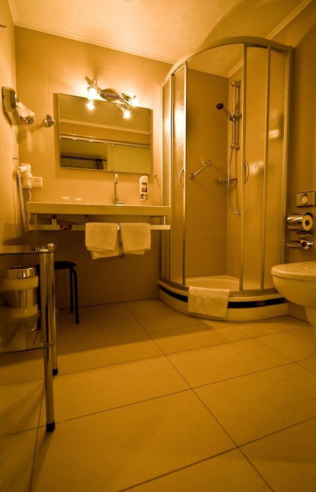 Hotel Alt Connewitz Lipcse Kültér fotó